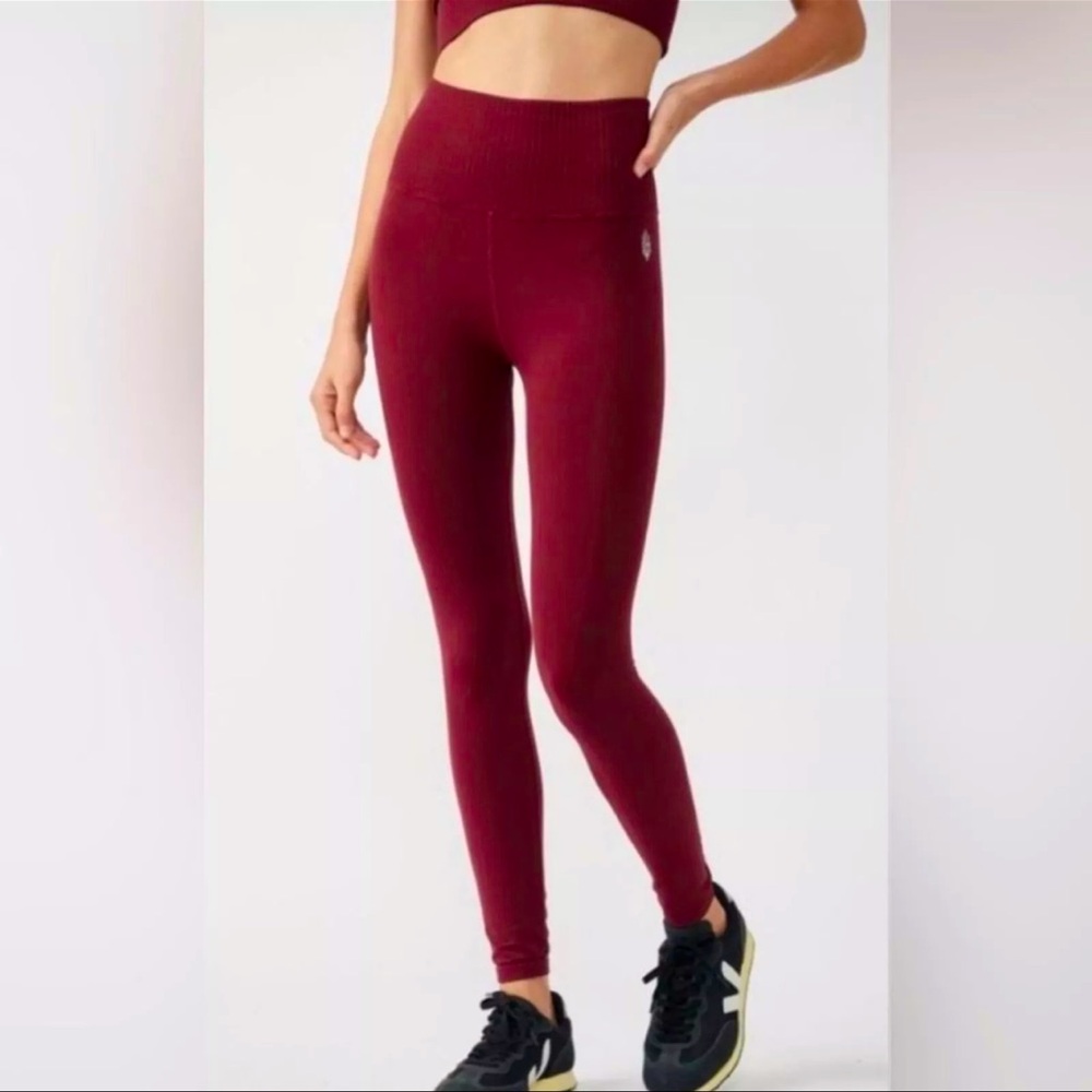 NWOT free people good karma leggings burgundy